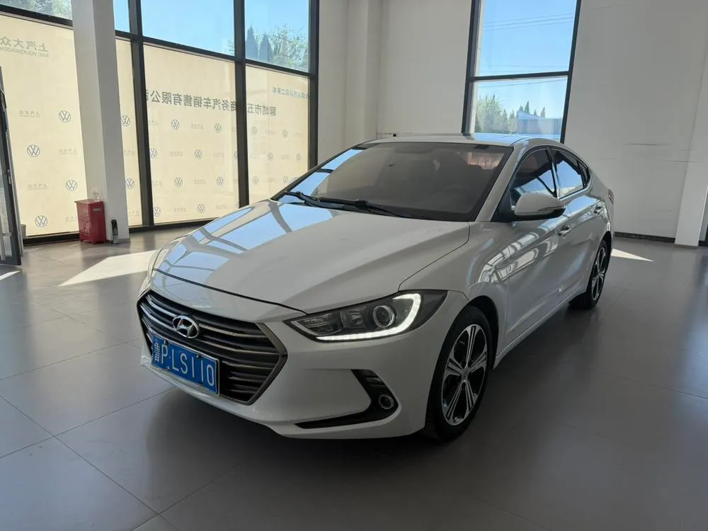 Hyundai Elantra Lingdong 1.4T Dual Clutch Stylish · Version, 2018 — фото 1