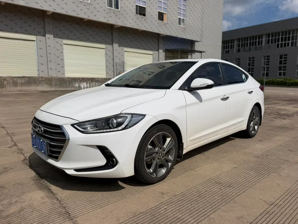 Hyundai Elantra Lingdong 1.6L Auto Stylish · Flagship Version, 2016 — фото 1
