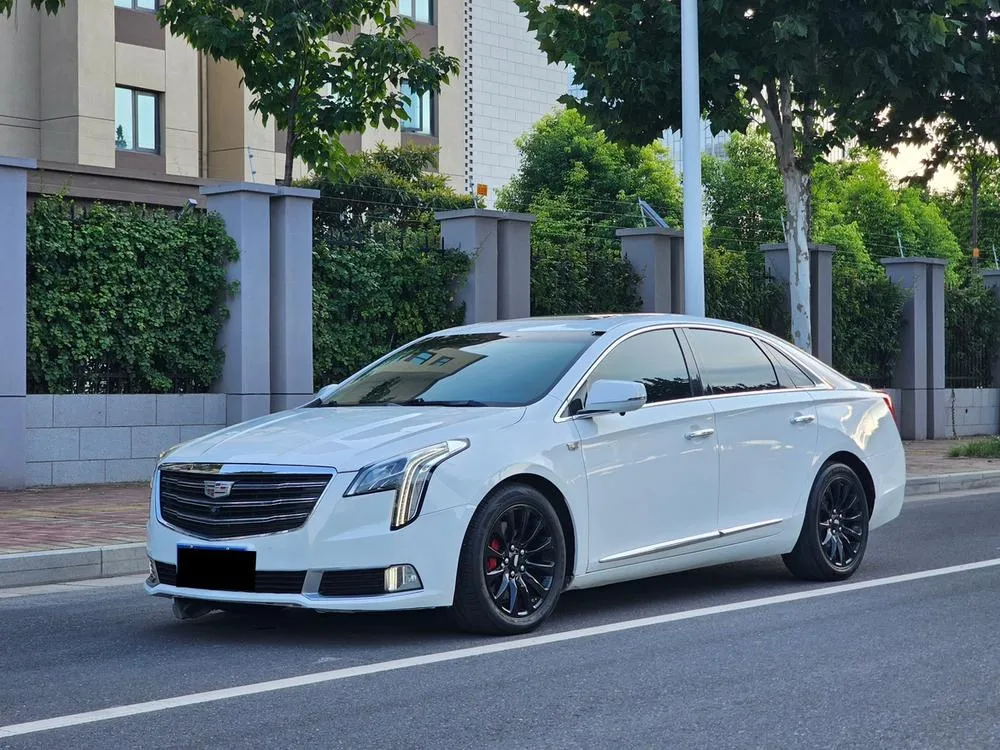 Cadillac XTS 28T Luxury Version, 2018 — фото 1