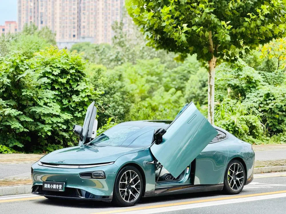XPeng P7 P7i 610 Performance Edition, 2023 — фото 1