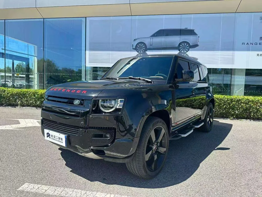 Land Rover Defender, 2024