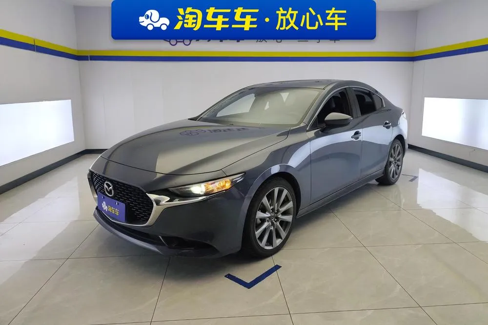 Mazda 3 Axela, 2023