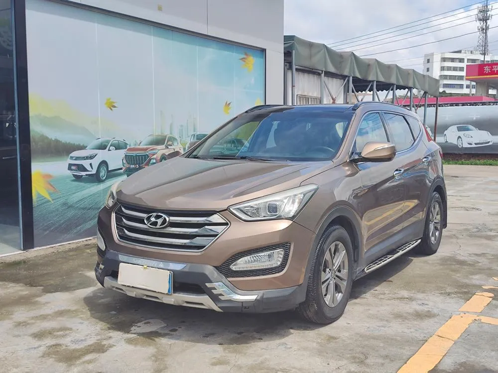 Hyundai Santa Fe 2.0T Auto 4WD Smart Version 7 Seater, 2015 — фото 1