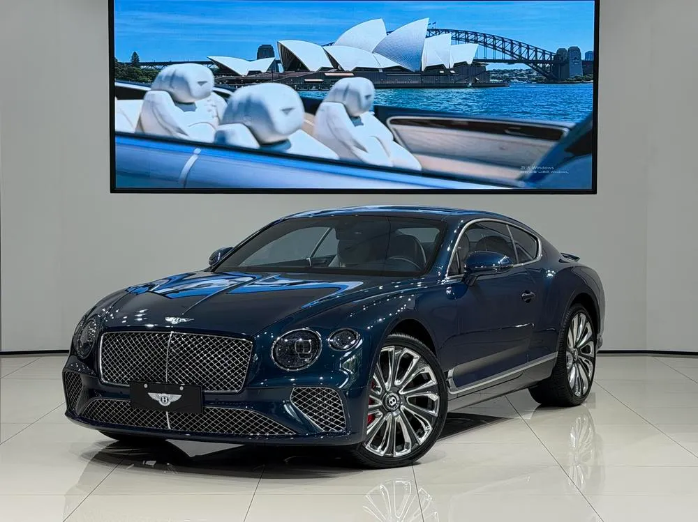 Bentley Continental 4.0T GT V8, 2022 — фото 1