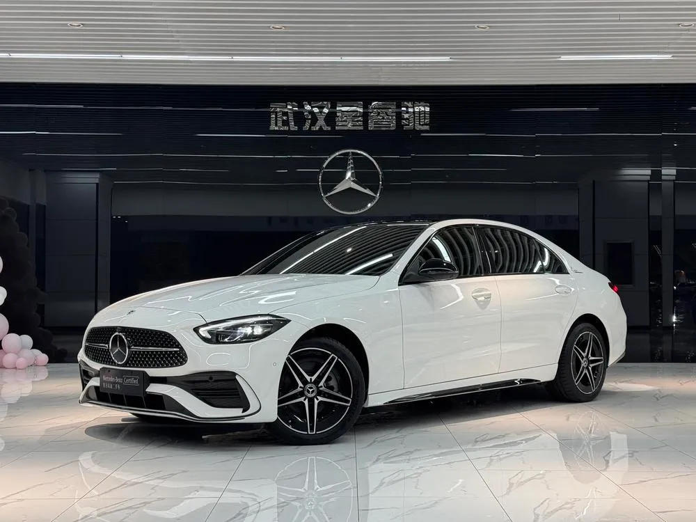 Mercedes-Benz C-Class, 2025