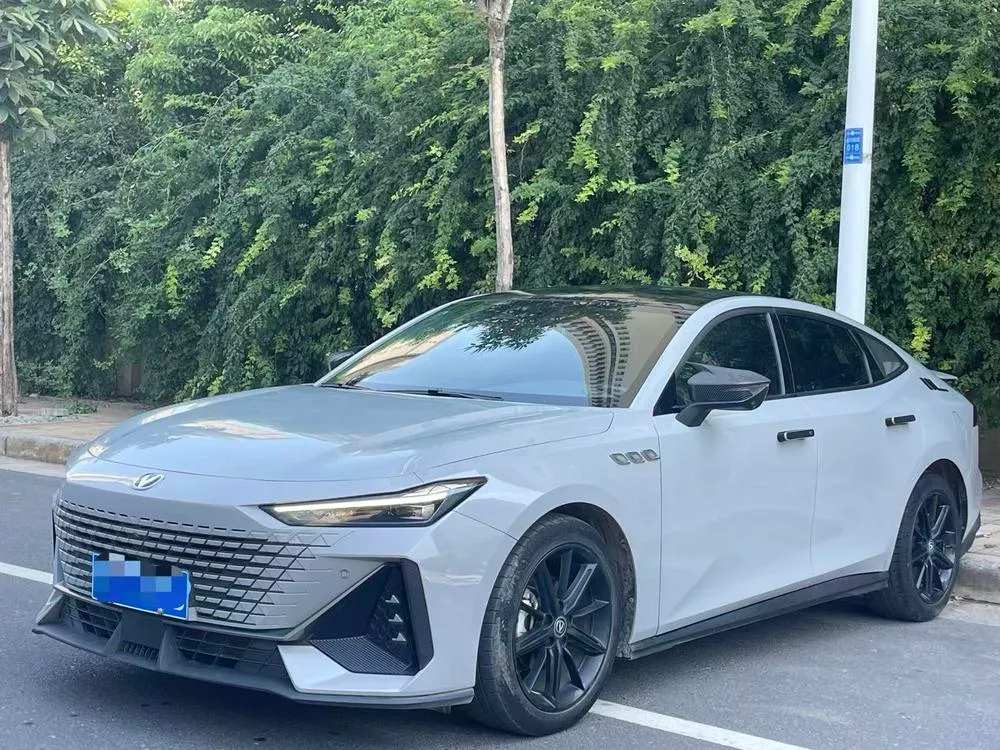 Changan UNI-V, 2023