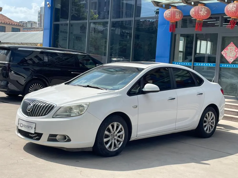 Buick Excelle GT 1.6L Manual Comfort Edition, 2013 — фото 1