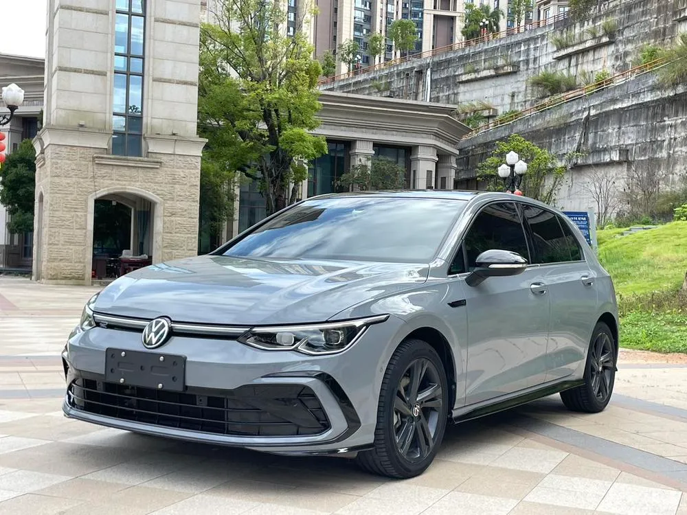 Volkswagen Golf 280TSI DSG R-Line, 2021 — фото 1