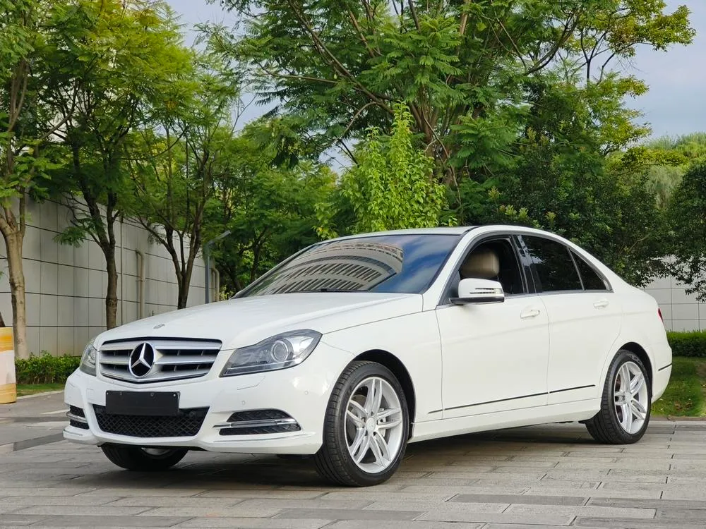 Mercedes-Benz C-Class C 260 CGI Fashion Version, 2013 — фото 1