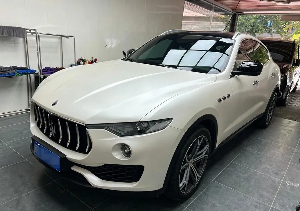 Maserati Levante 3.0T Classic Edition, 2018 — фото 1