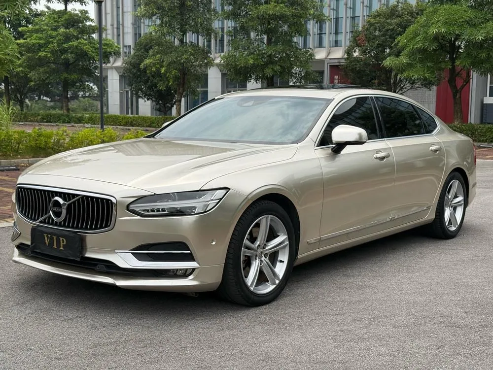 Volvo S90 T4 Edition, 2018 — фото 1