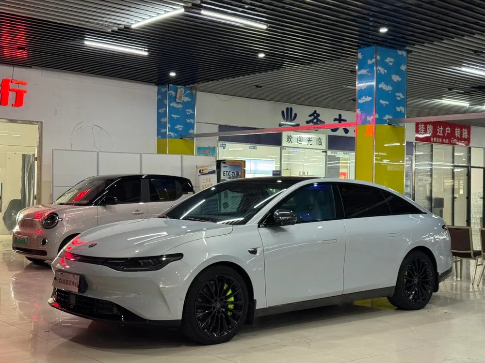 Leapmotor C01 630 4WD Performance Edition, 2023 — фото 1