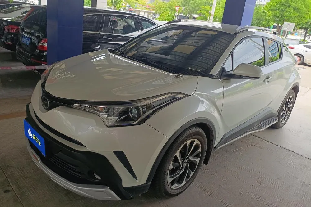 Toyota Izoa 2.0L Rush Edition CN5, 2018 — фото 1