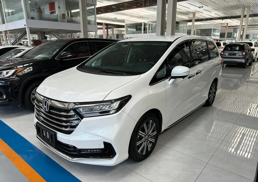 Honda Odyssey 2.0L Sharp · Joy Edition, 2022 — фото 1