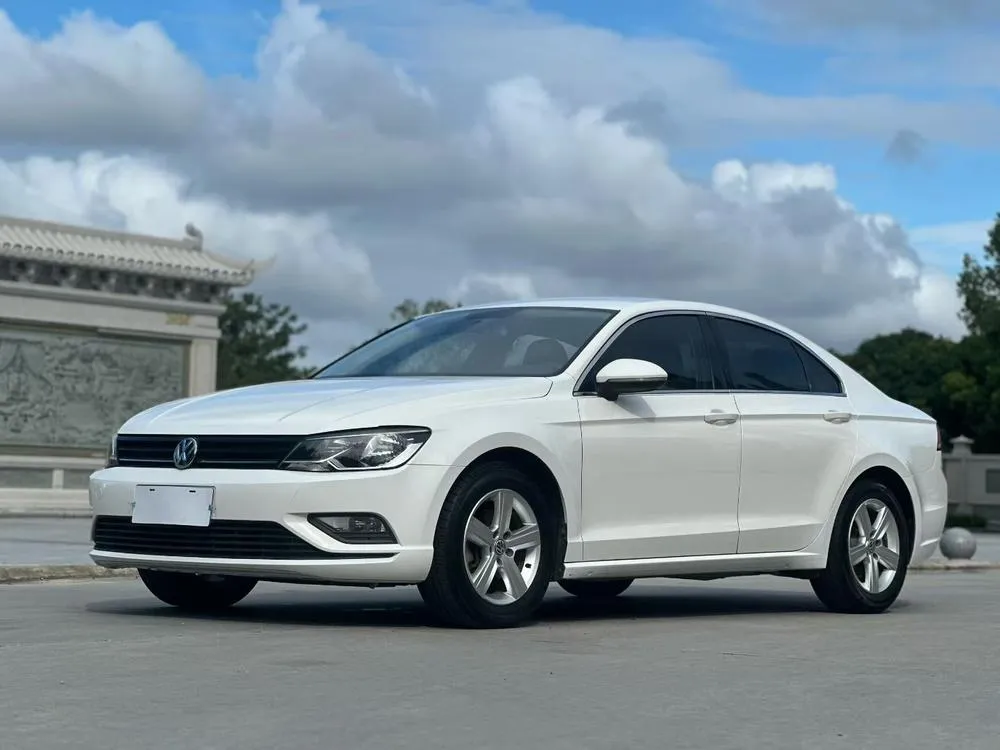 Volkswagen Lamando 230TSI DSG Style Edition, 2017 — фото 1