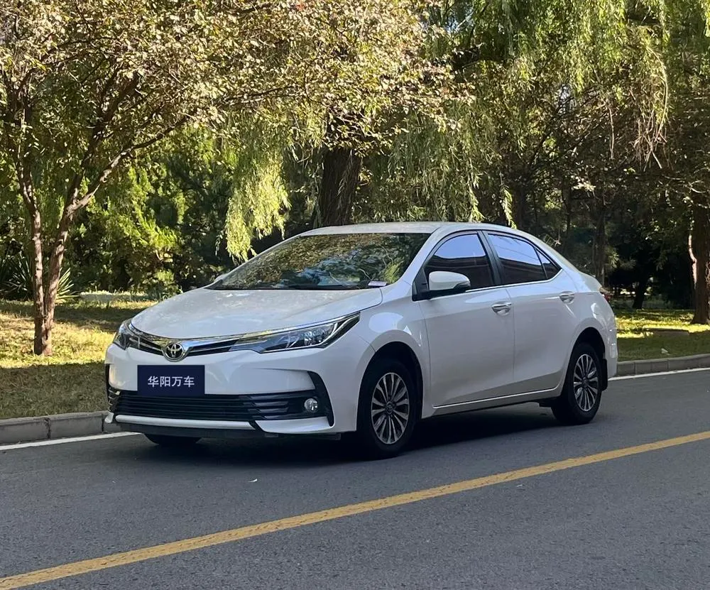 Toyota Corolla Facelift 1.2T S-CVT GL CN6, 2017 — фото 1