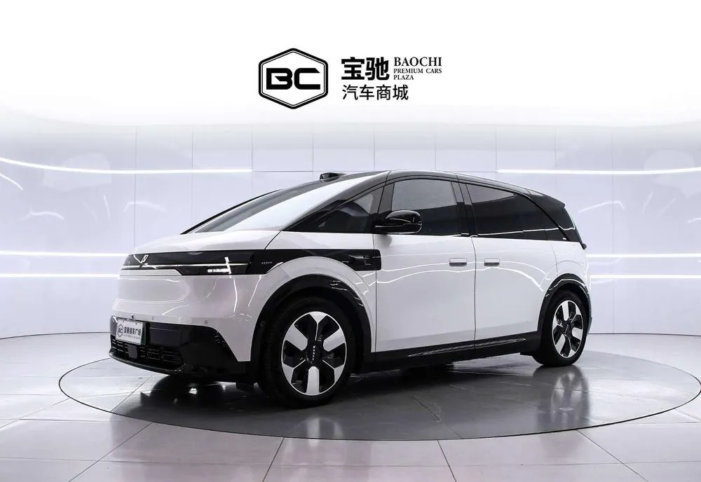 Zeekr MIX 102kWh Long Range Smart Drive Edition, 2025 — фото 1