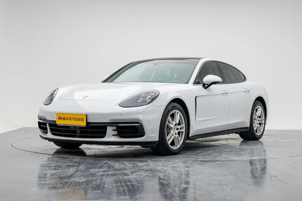 Porsche Panamera, 2019