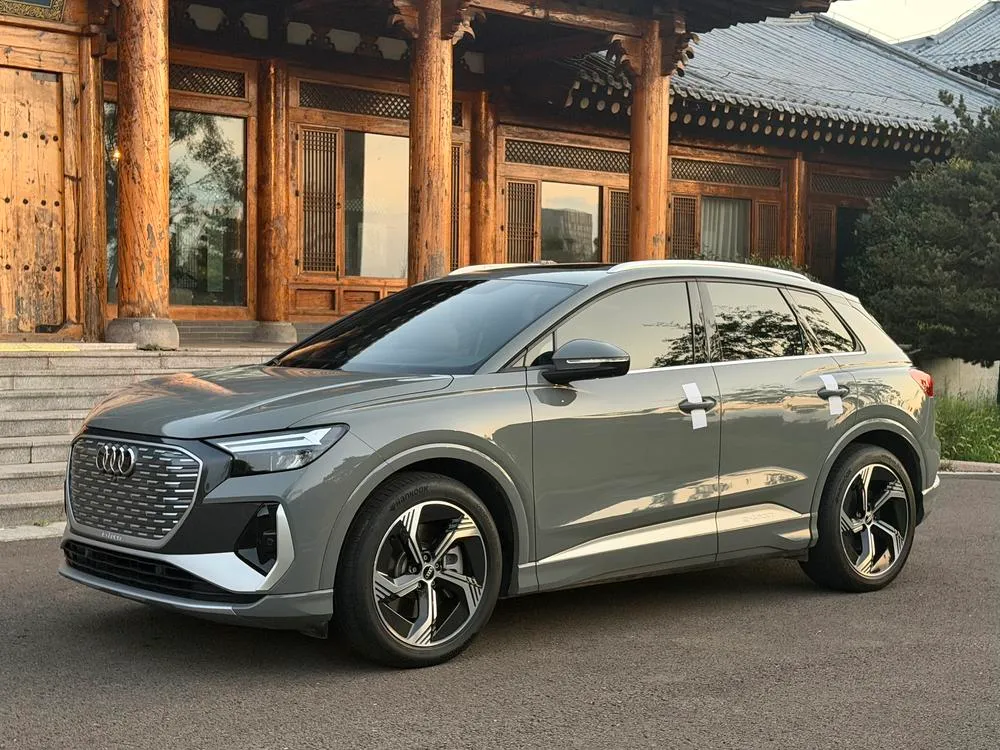 Audi Q4 e-tron 40 e-tron Edition, 2024 — фото 1
