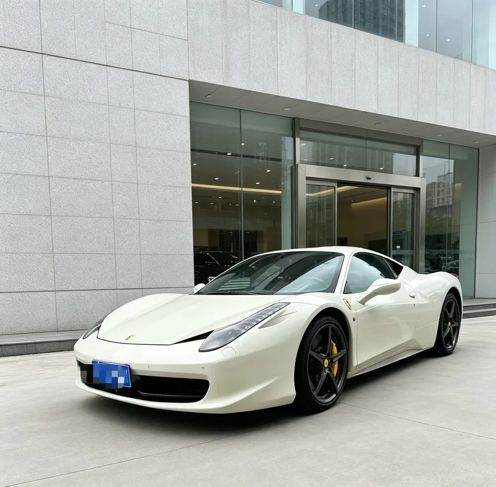Ferrari 458, 2011