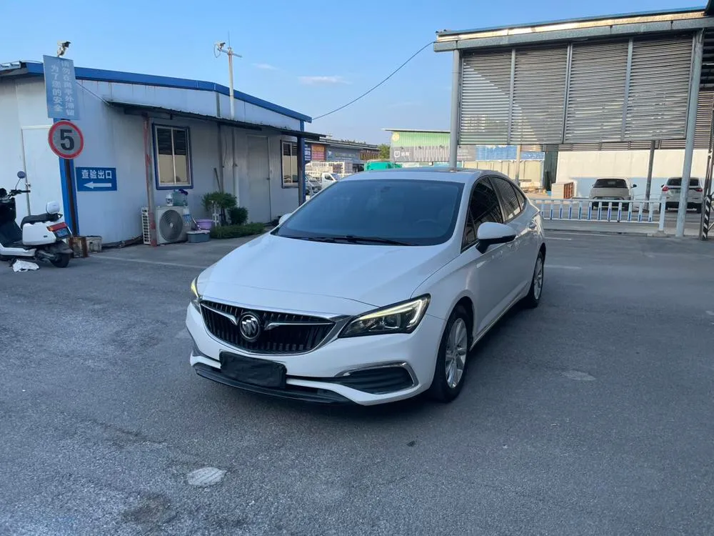 Buick Verano Sedan 15S Auto Version, 2018 — фото 1