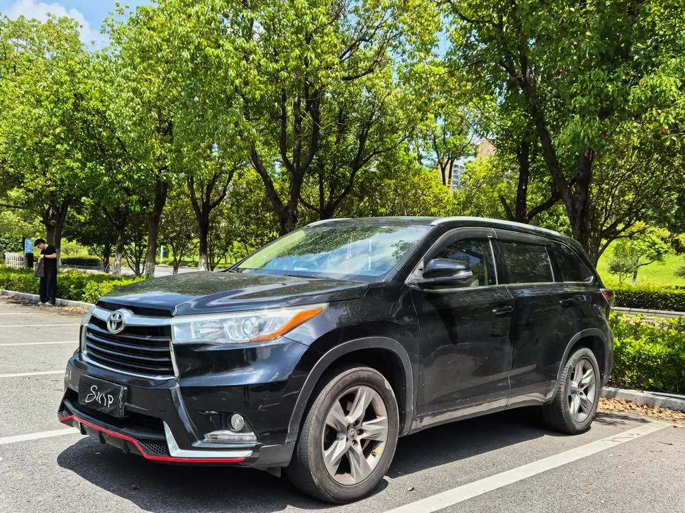 Toyota Highlander 2.0T 4WD Luxury Edition 7 Seater, 2015 — фото 1