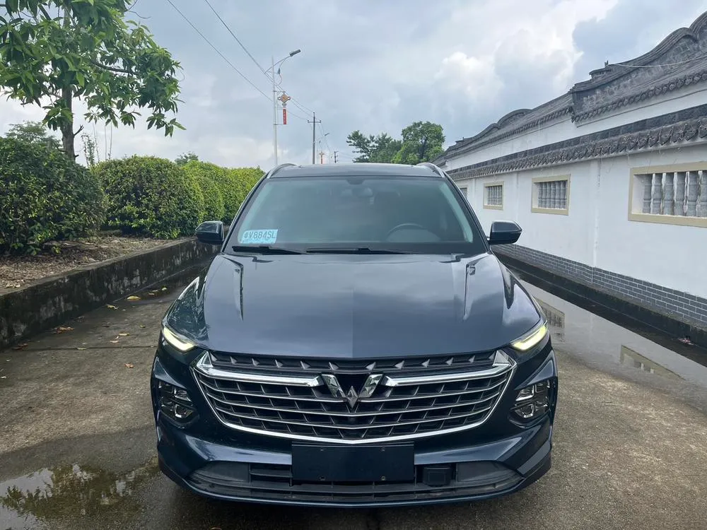 Wuling Capgemini Victory 1.5T CVT Flagship Version, 2020 — фото 1