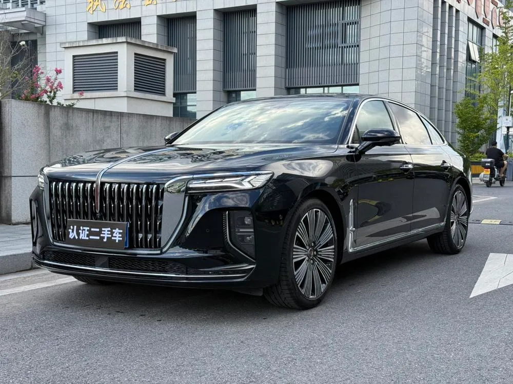 Hongqi H9, 2025