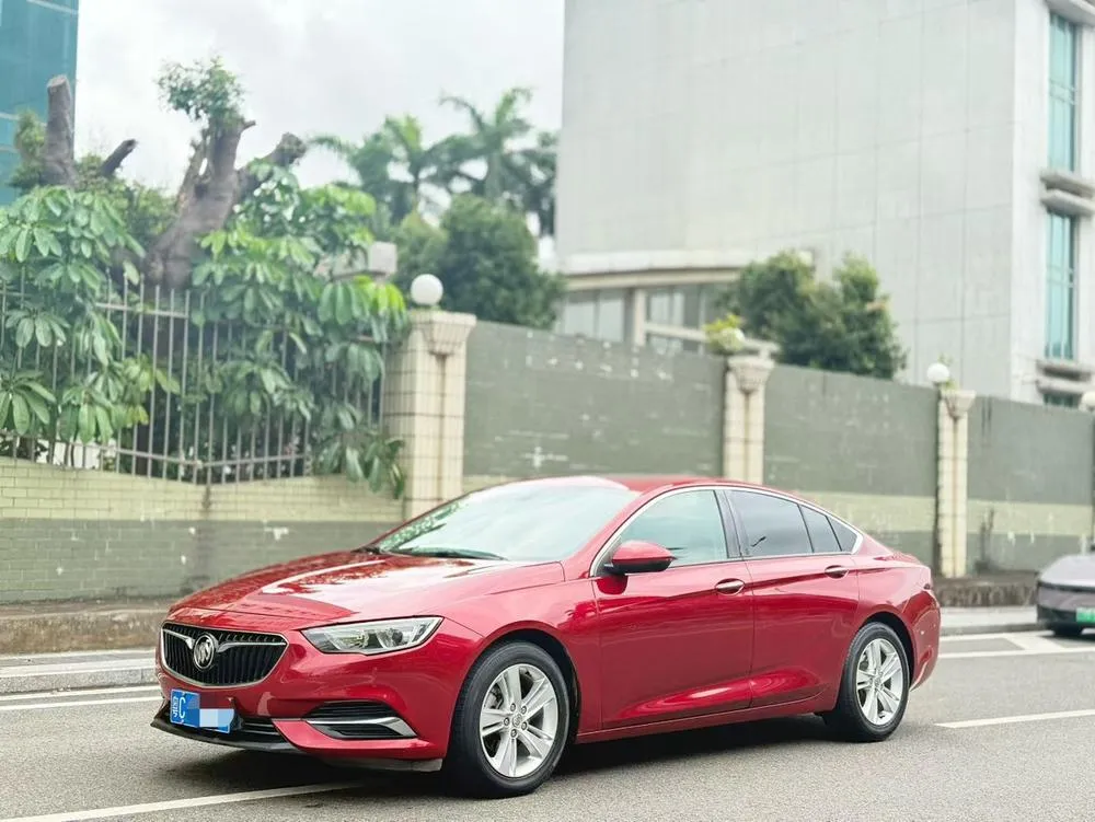 Buick Regal 20T Elite Version, 2017 — фото 1