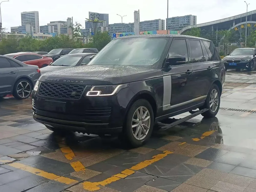 Land Rover Range Rover 3.0 V6 SC Edition, 2019 — фото 1