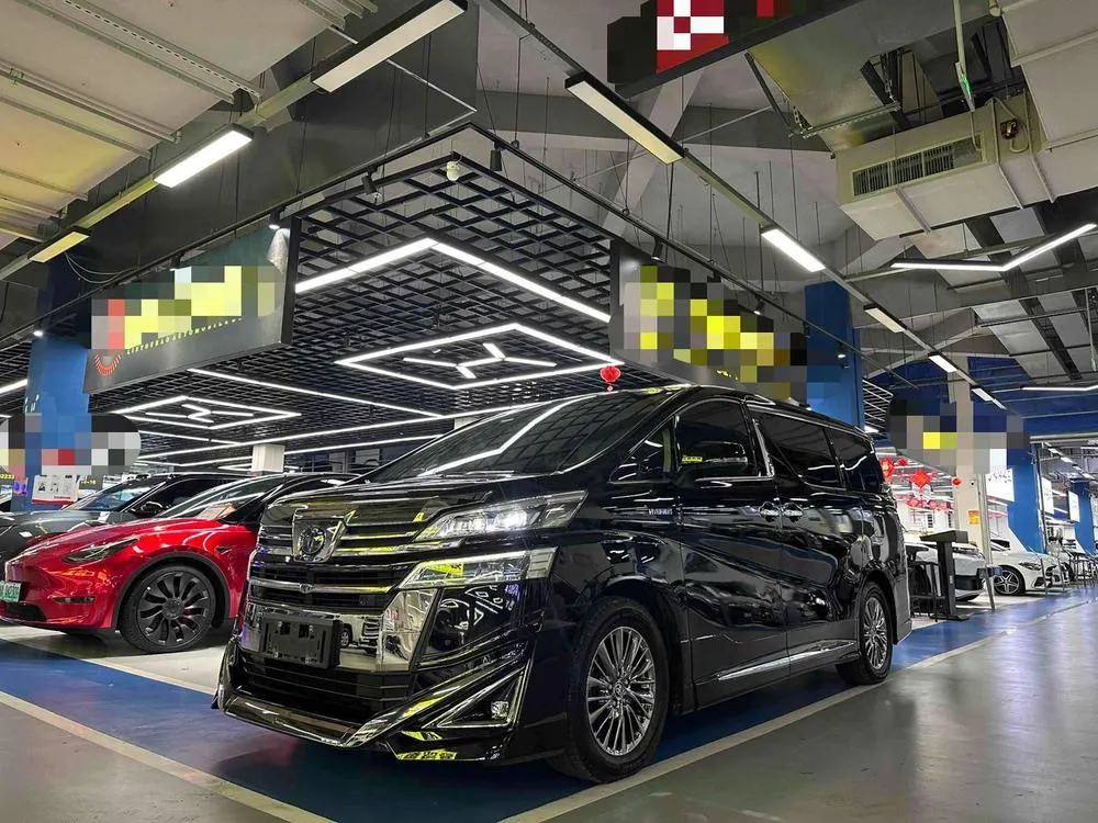 Toyota Vellfire Dual Engine 2.5L HV Ultimate Edition, 2021 — фото 1