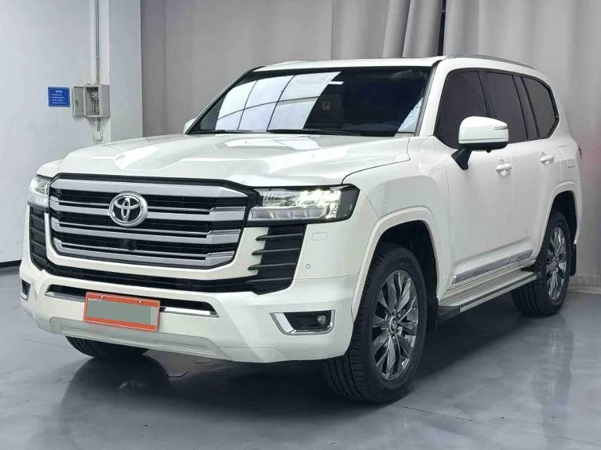 Toyota Land Cruiser (Import) 4.0L Auto 4WD 7 Seater Parallel Import, 2024 — фото 1