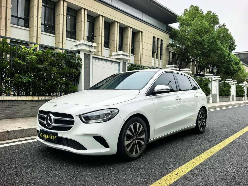 Mercedes-Benz B-Class, 2022