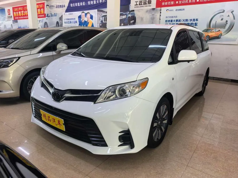 Toyota Sienna, 2019