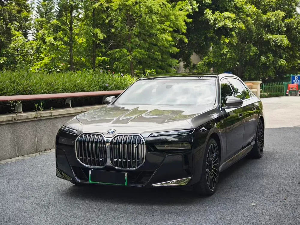 BMW i7 eDrive50L Prestige Version M Sport, 2023 — фото 1