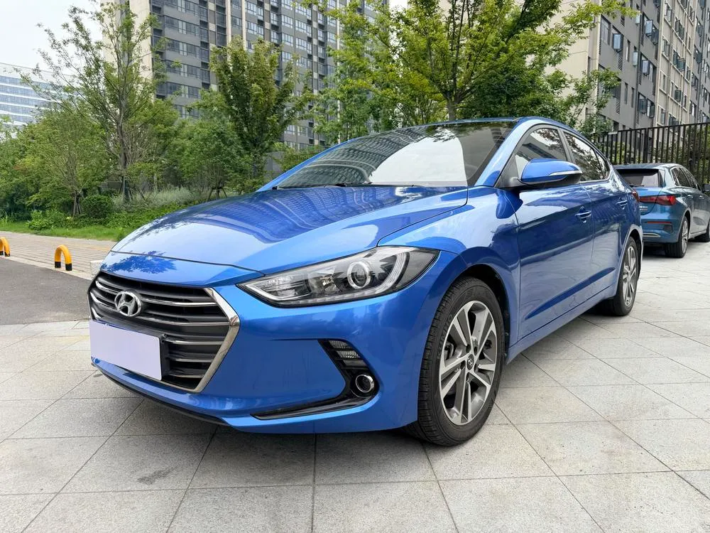 Hyundai Elantra Lingdong 1.6L Auto Stylish · Flagship Version, 2016 — фото 1