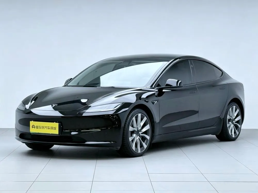 Tesla Model 3, 2023