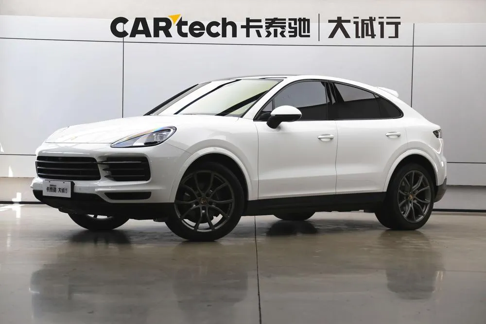 Porsche Cayenne Coupé Cayenne Coupé 3.0T Gold Edition, 2023 — фото 1