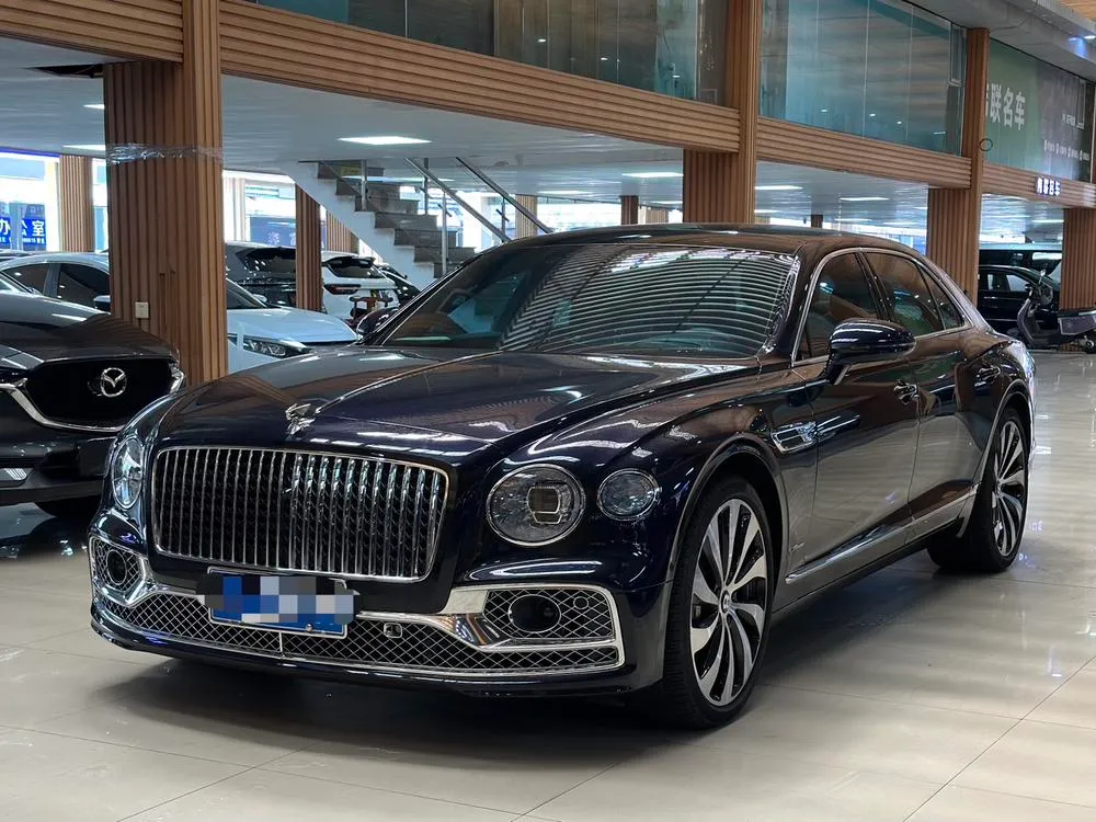 Bentley Flying Spur 4.0T V8 Edition, 2023 — фото 1