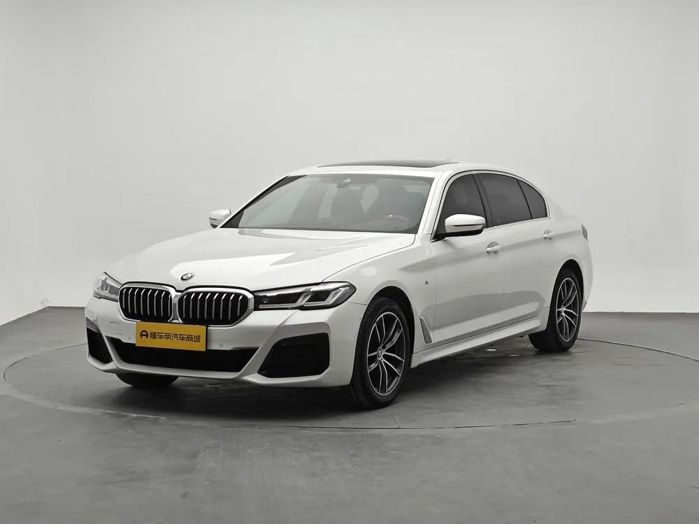 BMW 5-Series Facelift 525Li M Sport, 2022 — фото 1