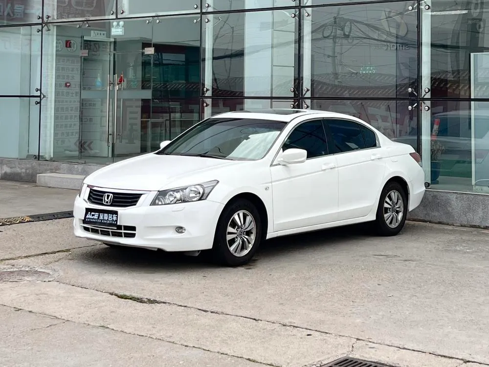 Honda Accord 2.0L EX, 2010 — фото 1