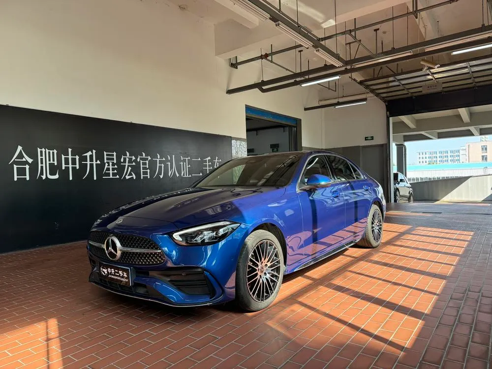 Mercedes-Benz C-Class, 2024