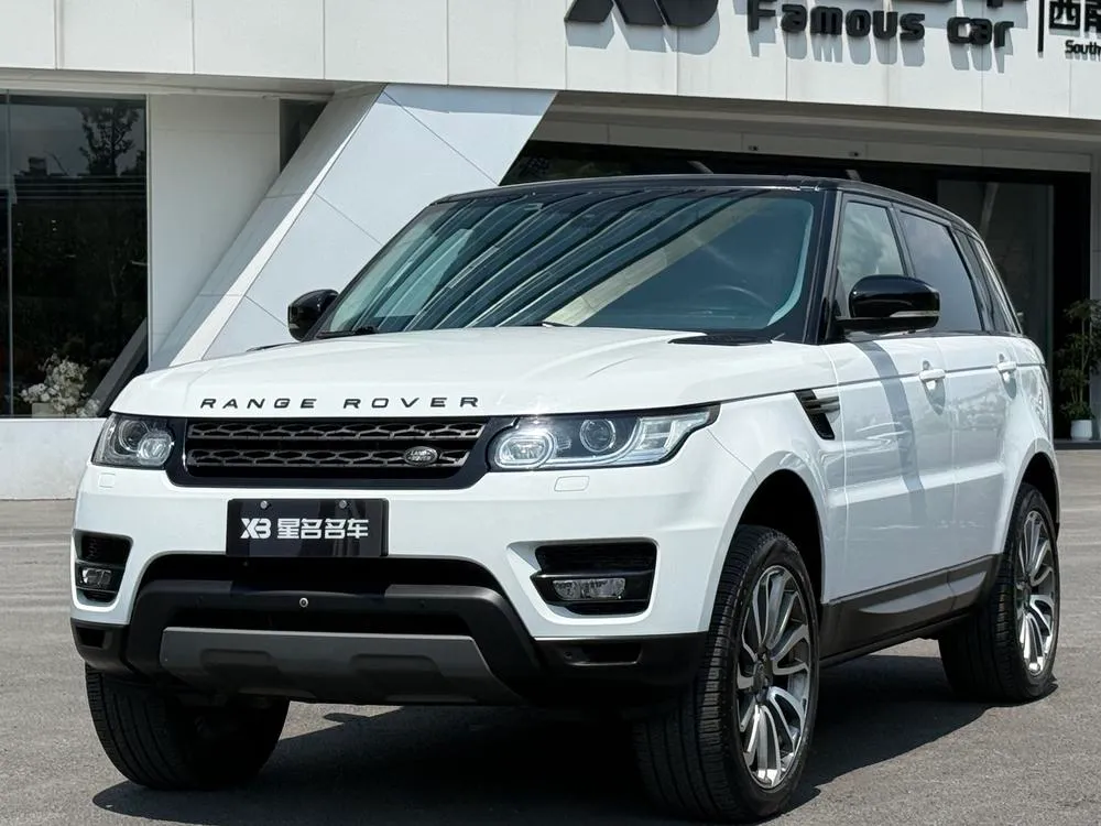 Land Rover Range Rover Sport 3.0T Auto 4WD 5 Seater Parallel Import, 2016 — фото 1