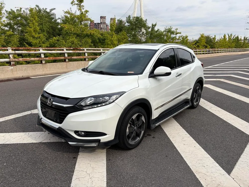 Honda Vezel, 2015