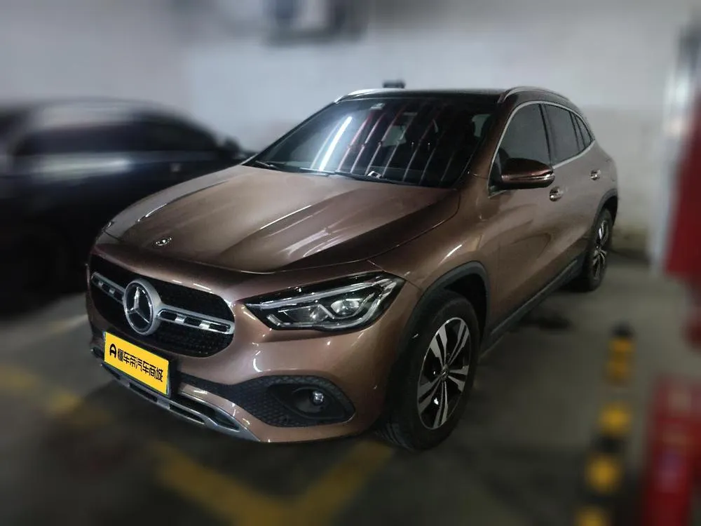 Mercedes-Benz GLA GLA 200, 2020 — фото 1