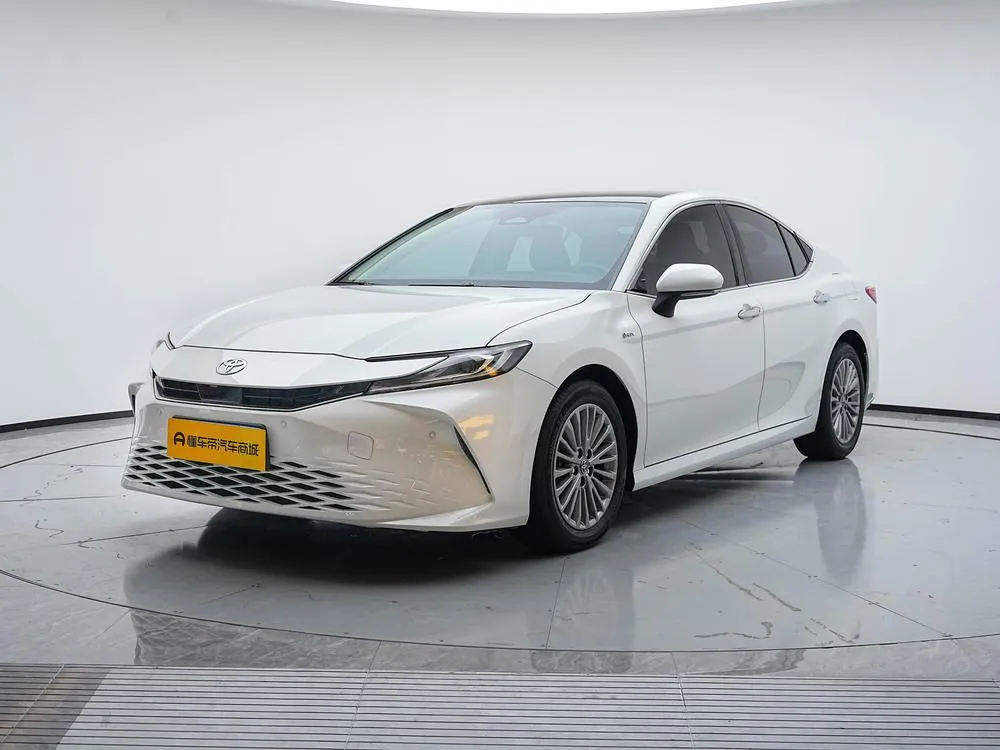 Toyota Camry, 2024