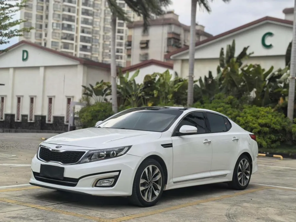 Kia K5, 2014