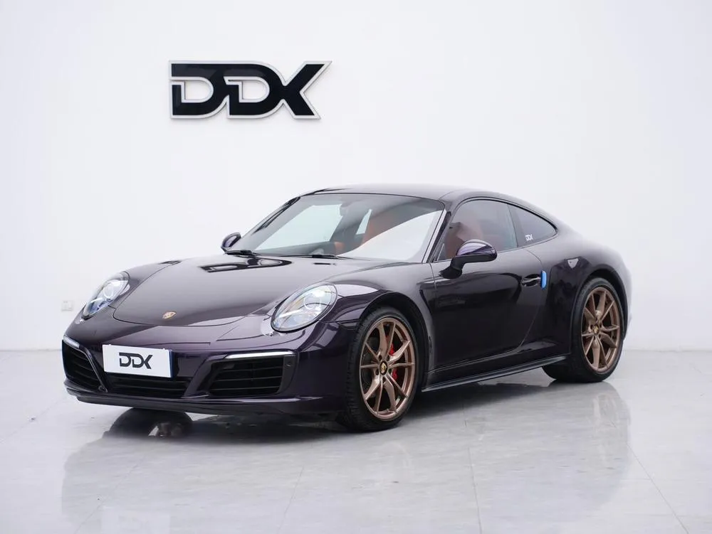 Porsche 911, 2016