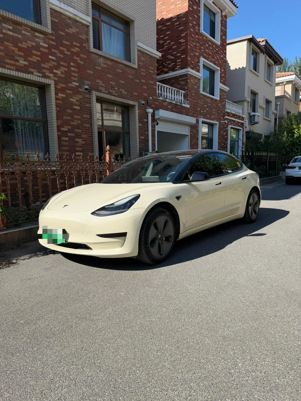 Tesla Model 3, 2019