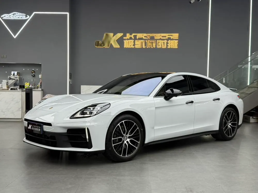 Porsche Panamera, 2026